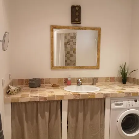 Апартаменты Le Relais D'elisa Le Pegue